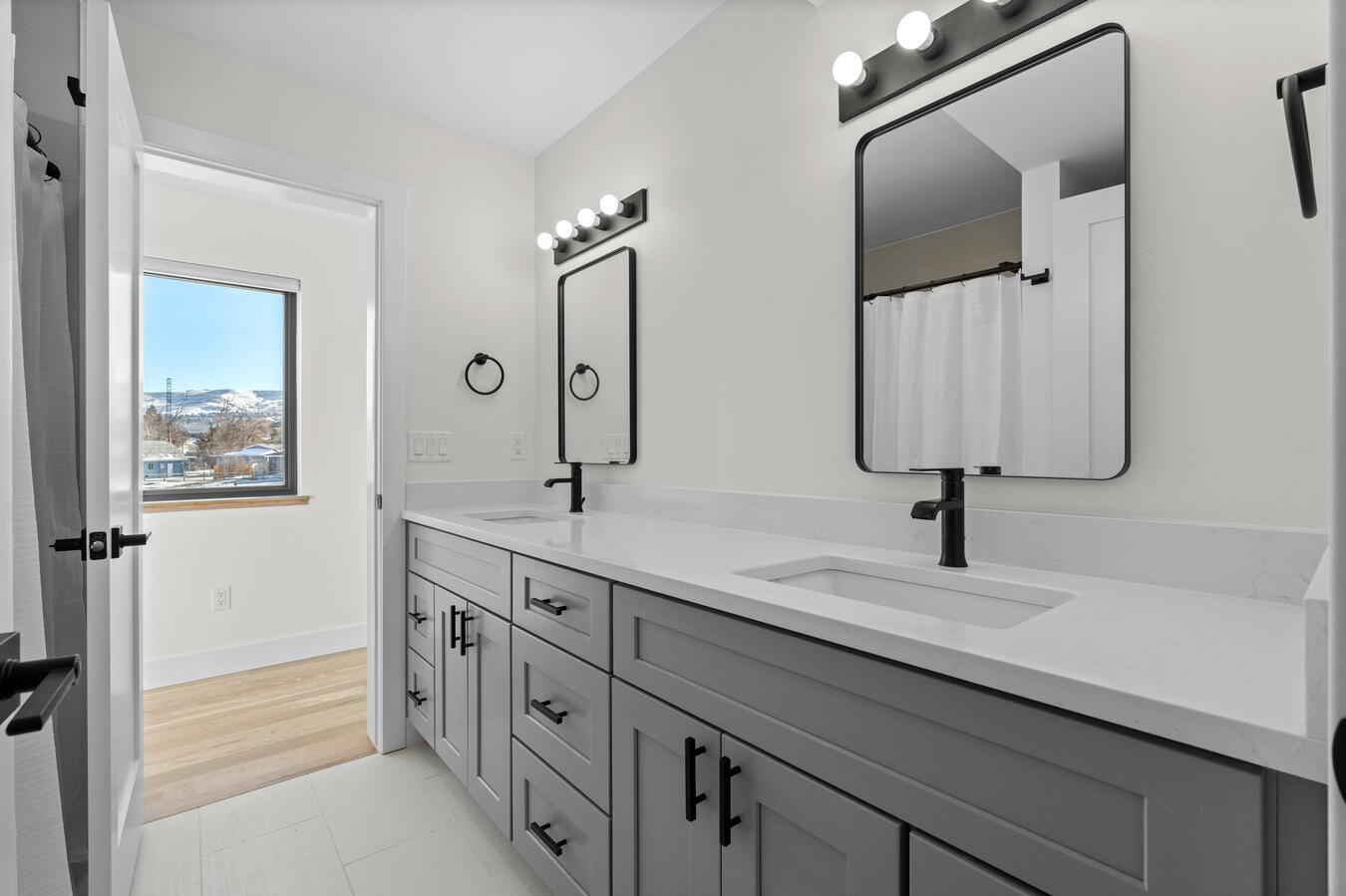Shared Bathroom Shared Bathroom